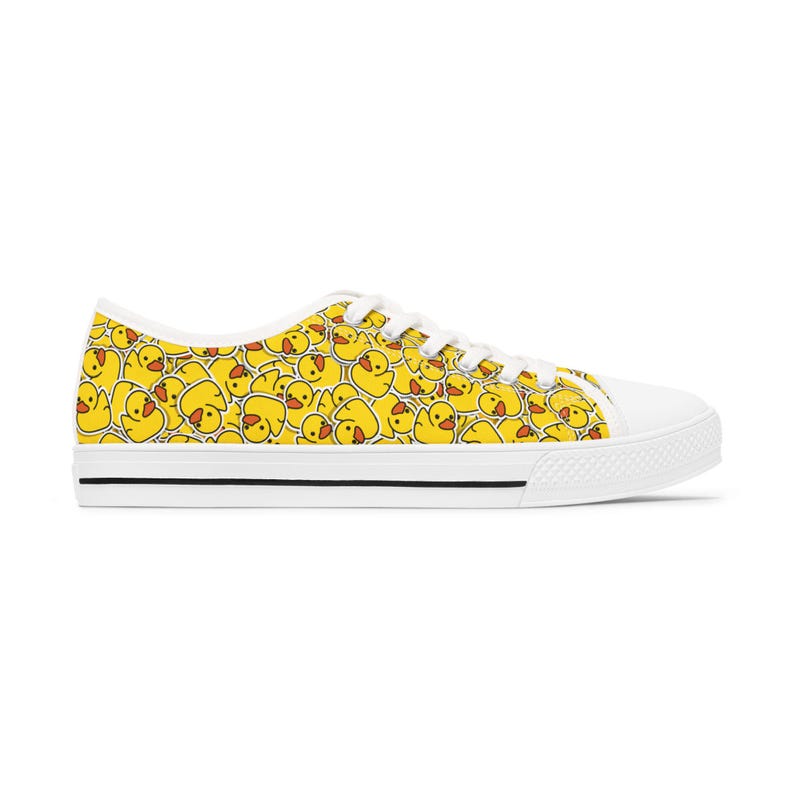 Colorful Women's Low Top Sneaker Quack Attack Sneaker