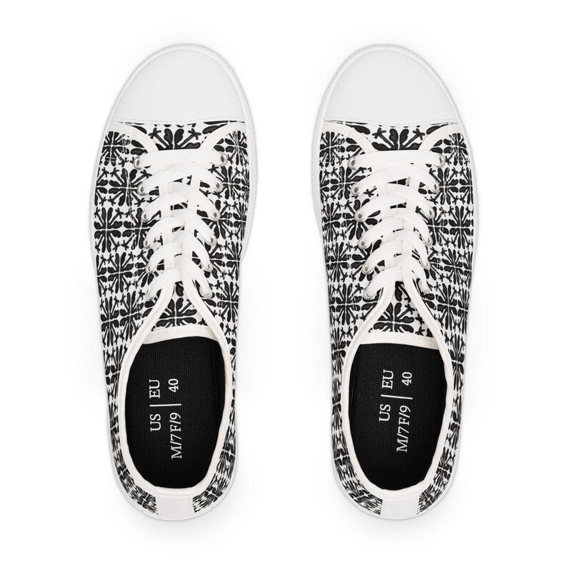 Colorful Women's Low Top Sneaker Palm Black